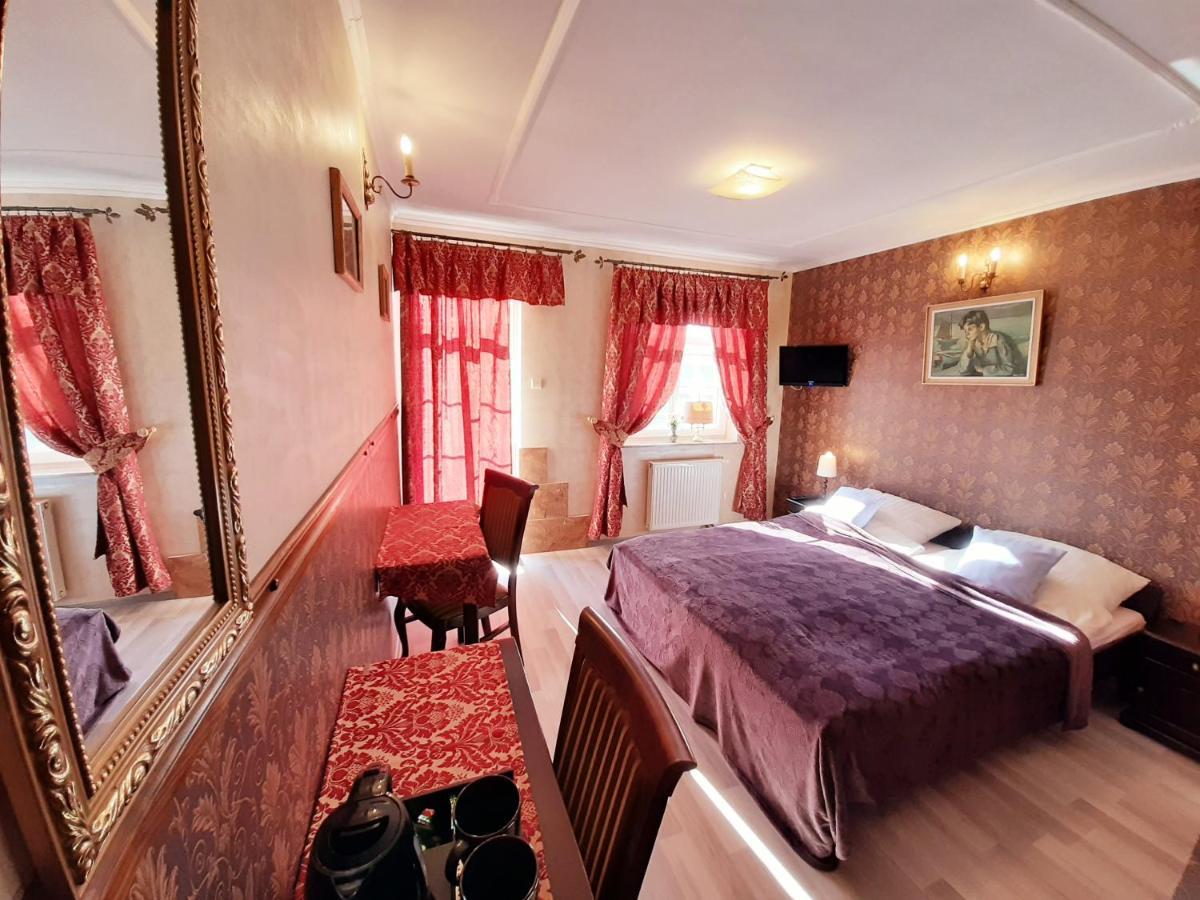 Bed & Breakfast Dworek Bursztynowe Piaski Gdańsk