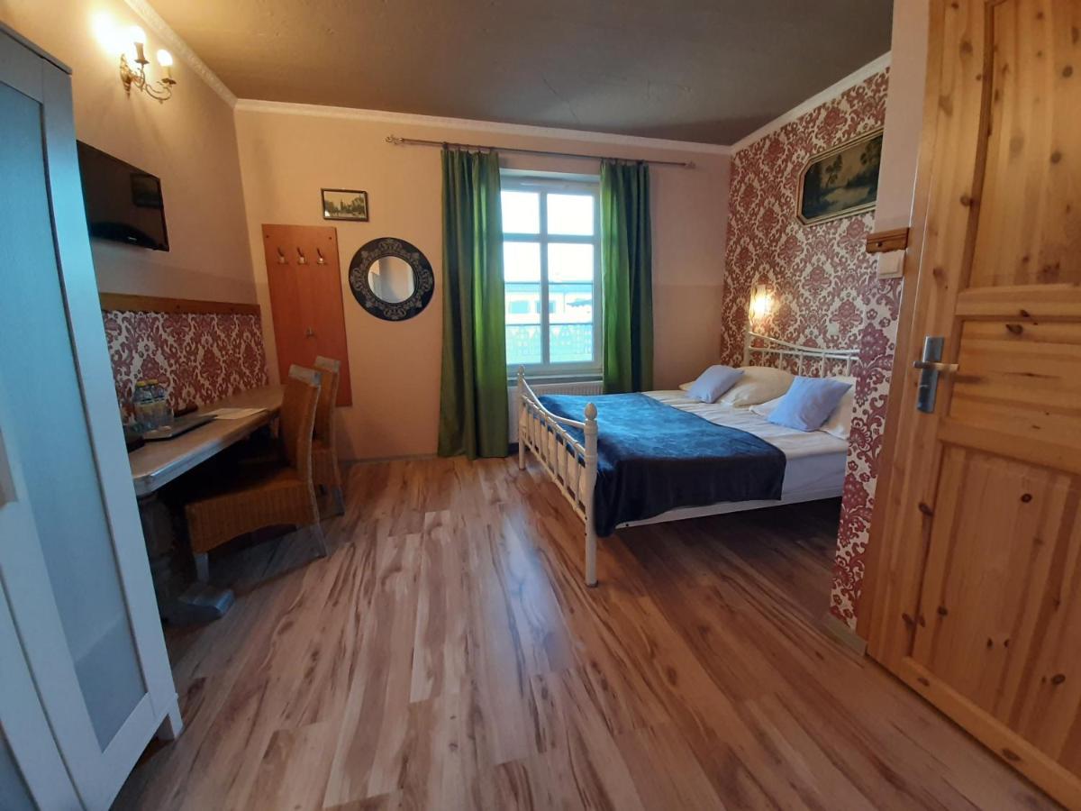 Bed & Breakfast Dworek Bursztynowe Piaski Gdańsk